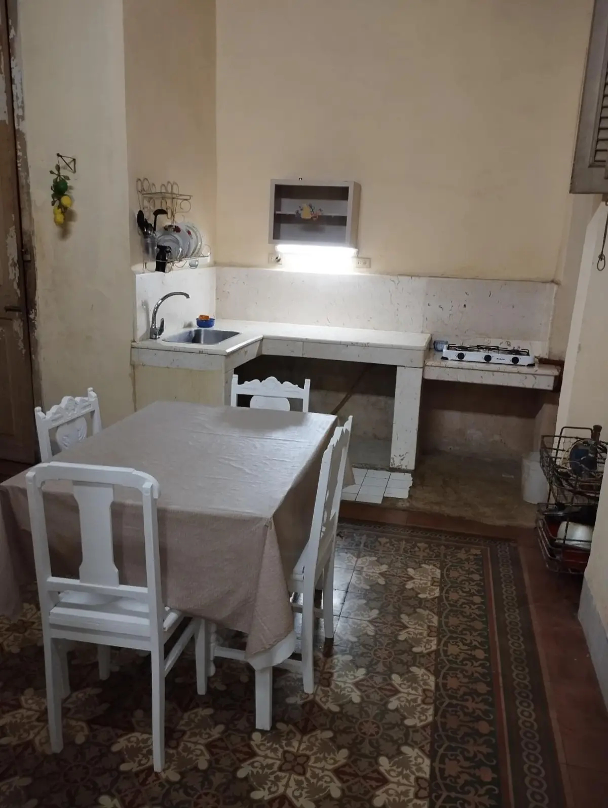 Apartamento interior en segundo piso