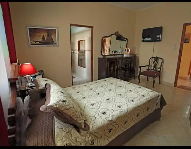 Casa disponible en Nuevo Vedado con respaldo energético grande