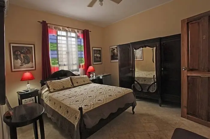 Casa disponible en Nuevo Vedado con respaldo energético grande