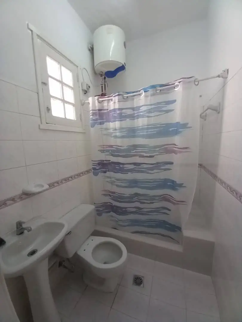 Casa independiente disponible para renta lineal en Marianao
