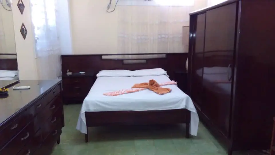 Apartamento de 1 habitación disponible en el Vedado