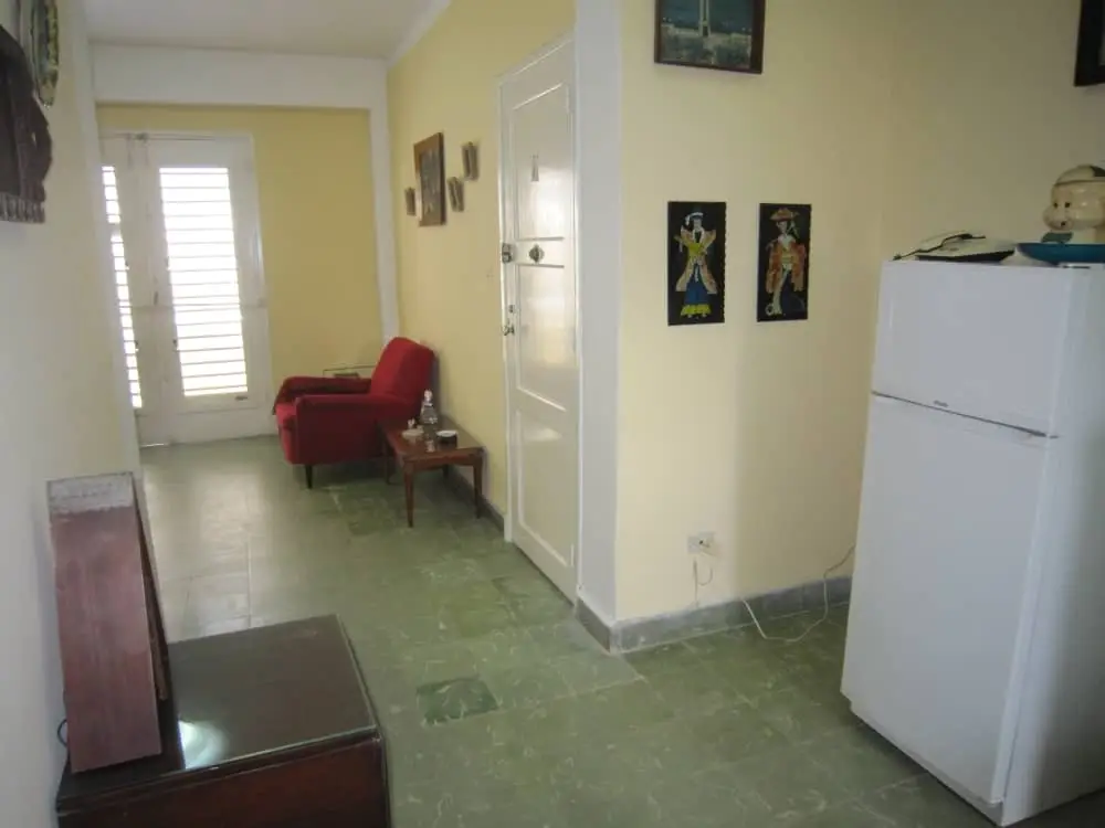 Apartamento de 1 habitación disponible en el Vedado