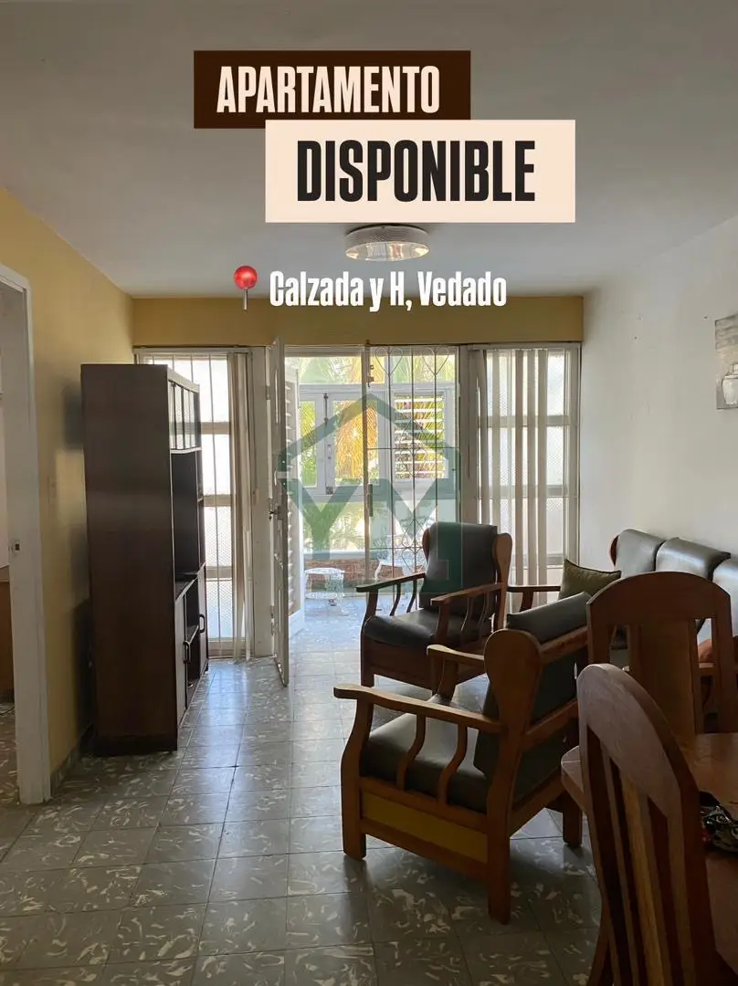 Apartamento disponible en Calzada entre H e I